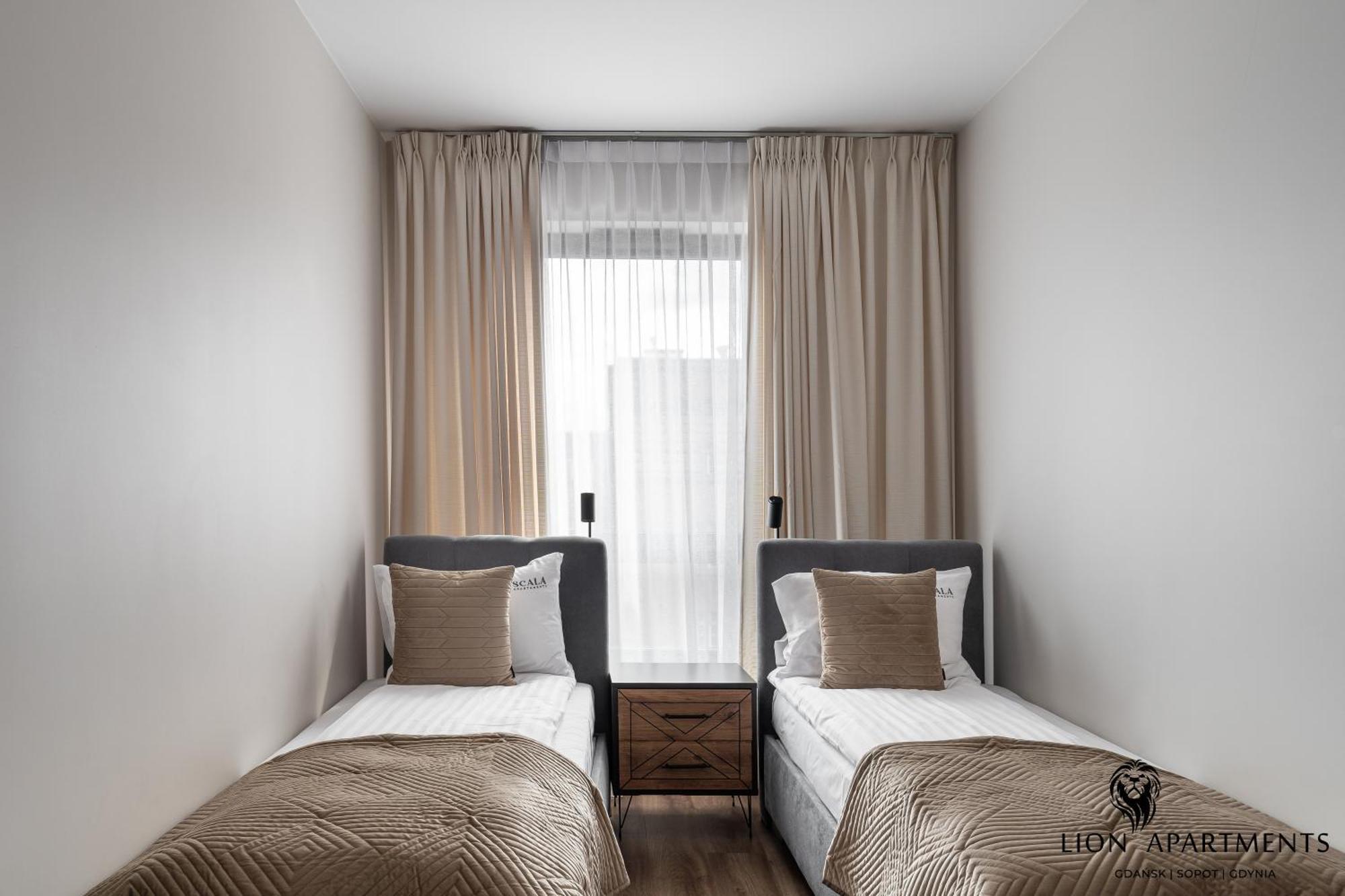 Scala City Center Premium Apartments With Parking By Lion Apartments Γκντανσκ Εξωτερικό φωτογραφία