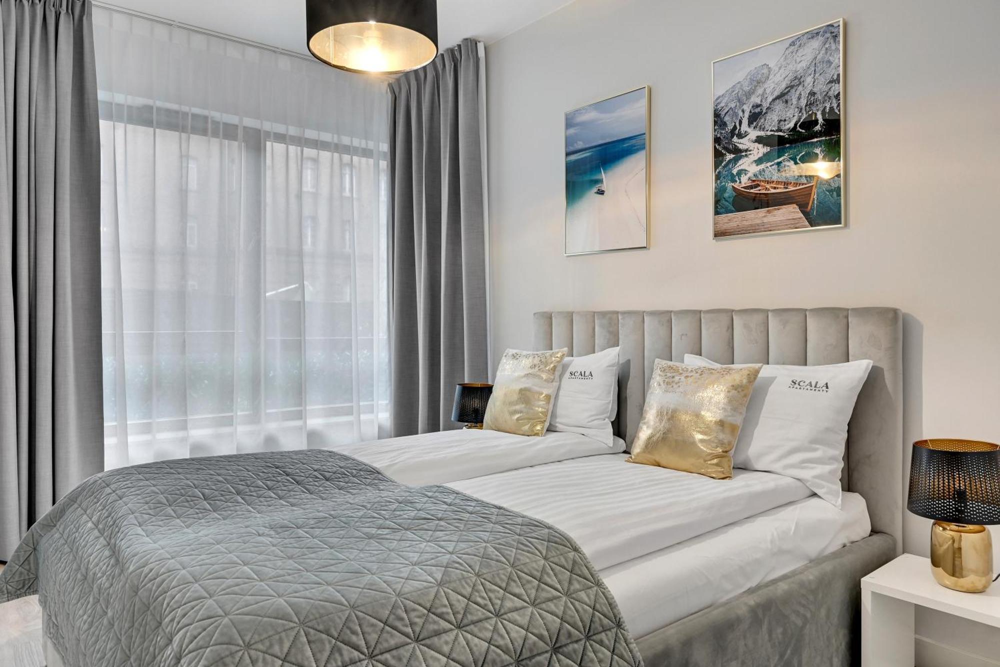 Scala City Center Premium Apartments With Parking By Lion Apartments Γκντανσκ Εξωτερικό φωτογραφία